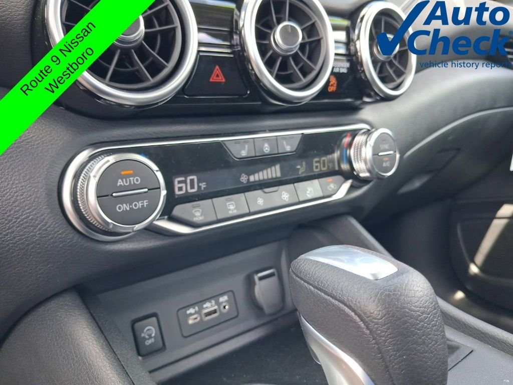 Used 2025 White Nissan SV image 20