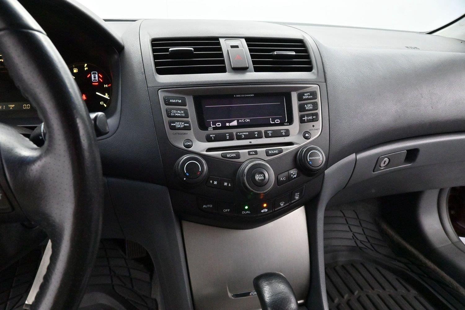 Used 2006 Red Honda EX-L V6 AT image 20