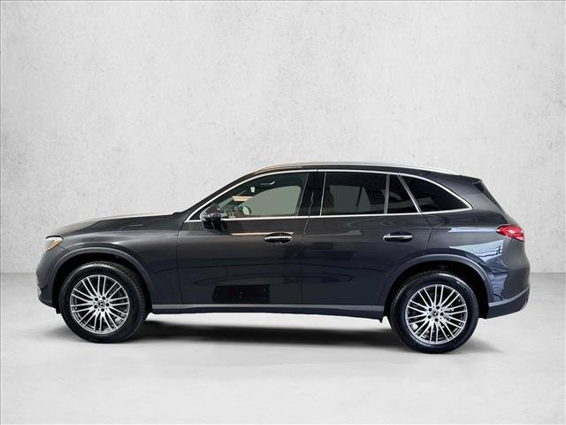New 2026 Graphite Grey Metallic Mercedes-Benz GLC 300 image 38