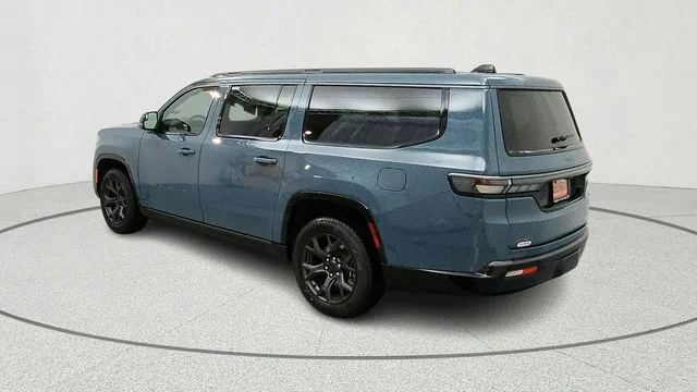 New 2026 Steel Blue Exterior Paint Jeep Limited Altitude image 6