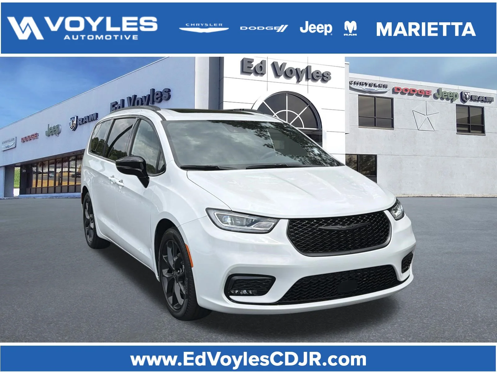 2025 Chrysler Pacifica Limited's photo