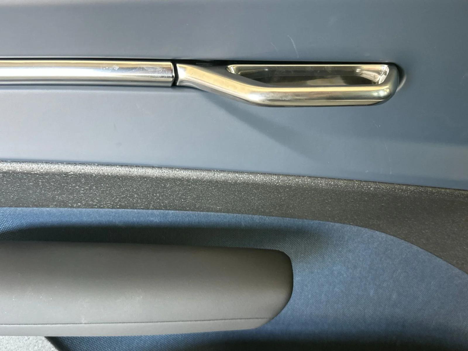2026 Volvo EX30 Ultra - Photo 14