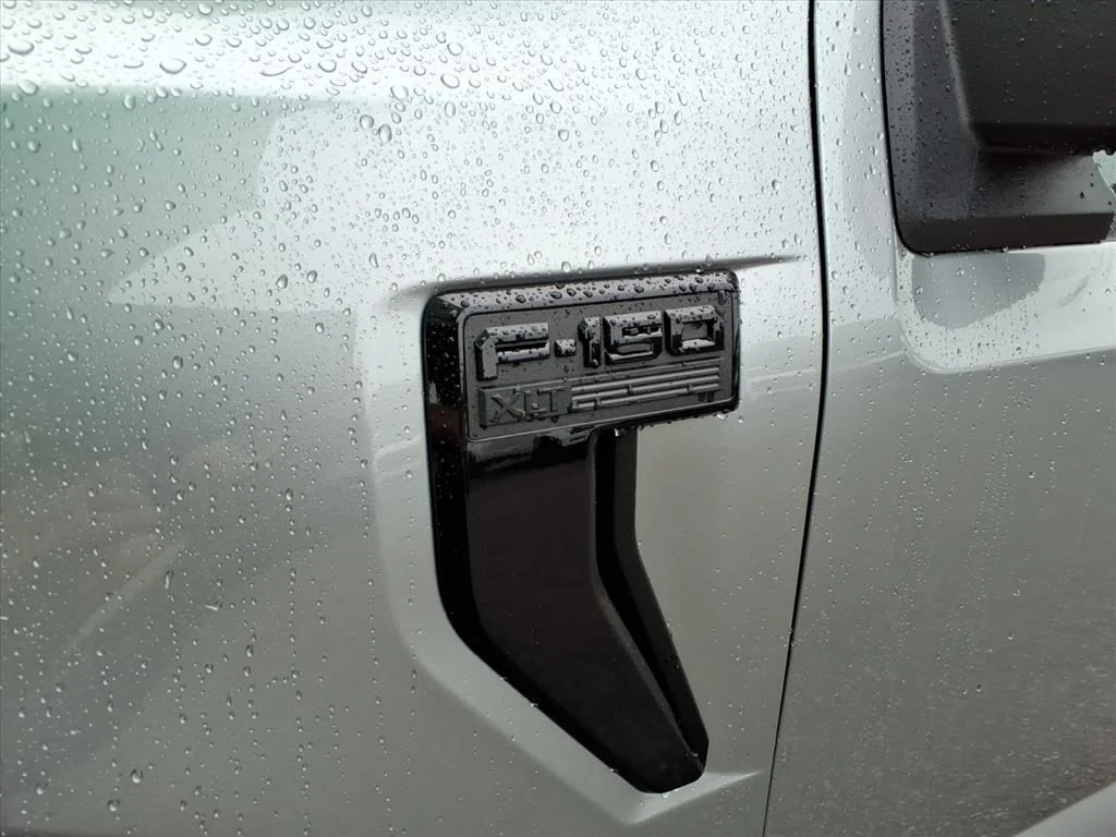 New 2026 Silver Ford XLT image 11