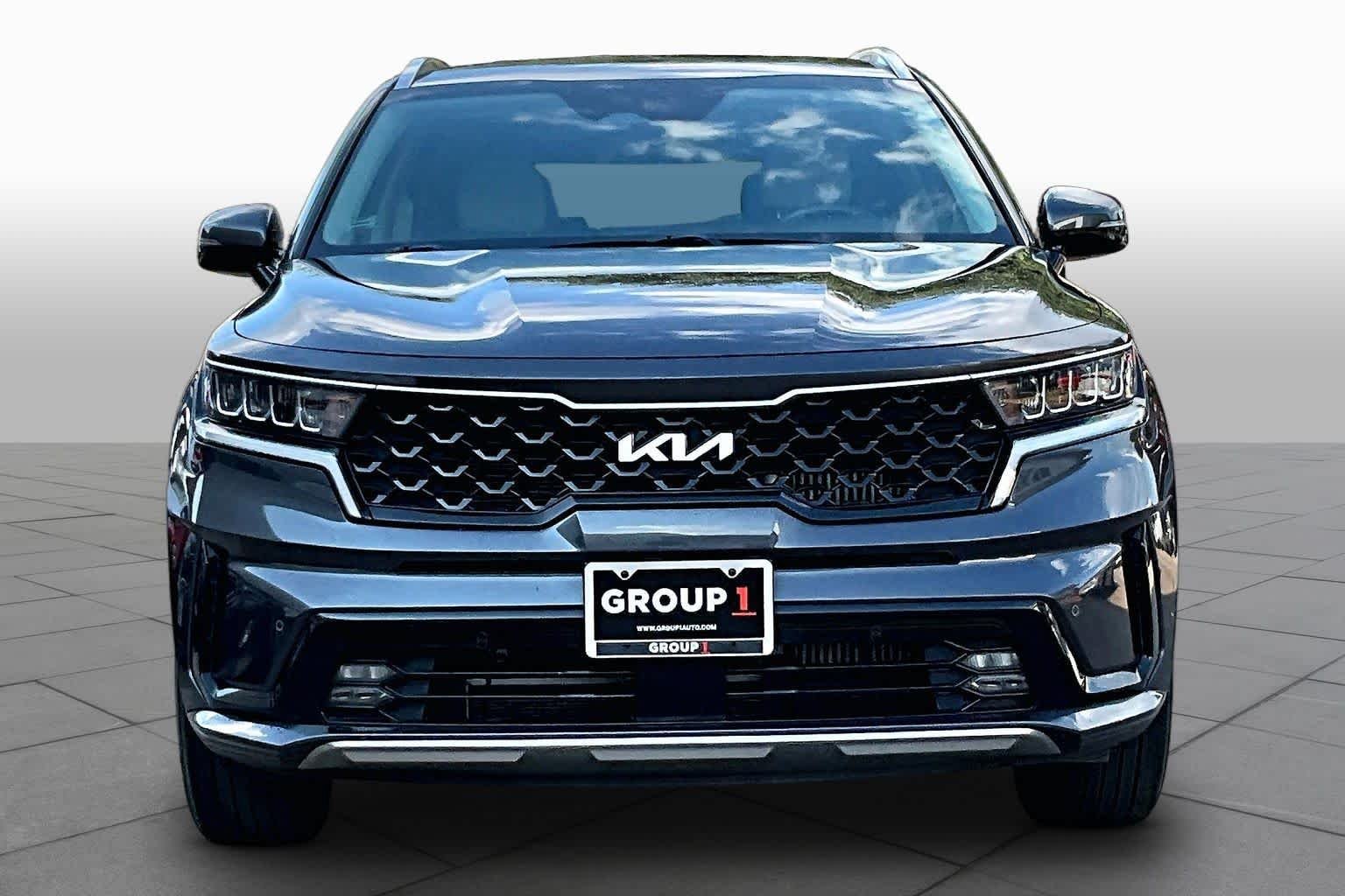 Pre-Owned 2023 Kia Sorento Hybrid EX