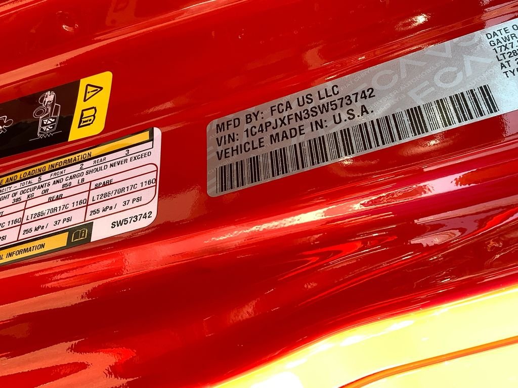 Used 2025 Red Jeep Rubicon image 20