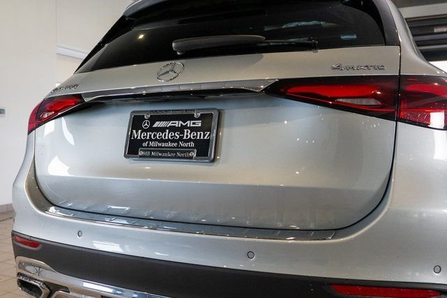 New 2026 Cirrus Silver Metallic Mercedes-Benz GLC 300 image 10