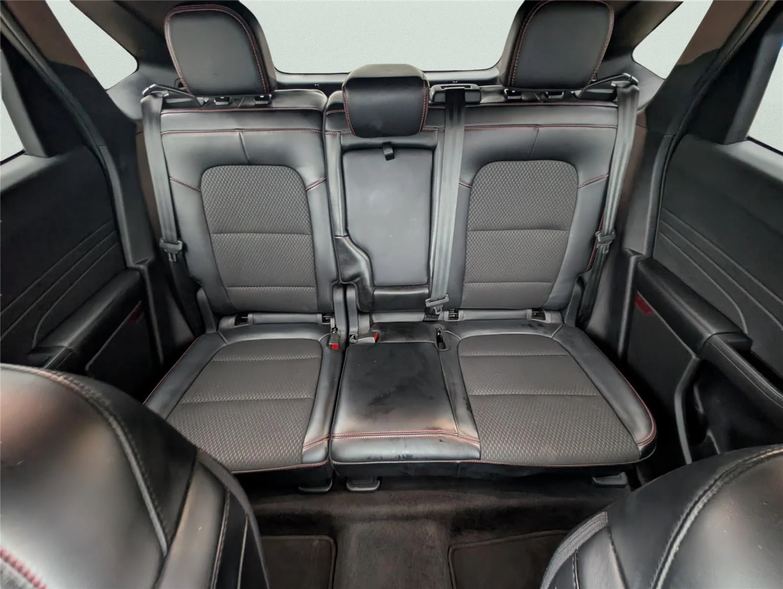 Used 2024 Carbonized Gray Ford ST-Line image 34