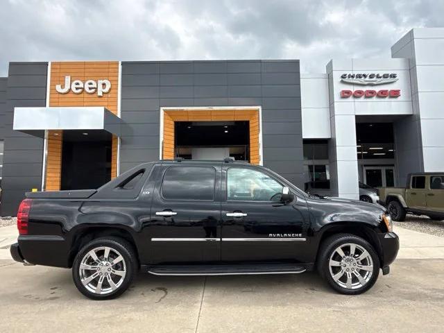 Used 2011 Black Chevrolet LTZ image 4