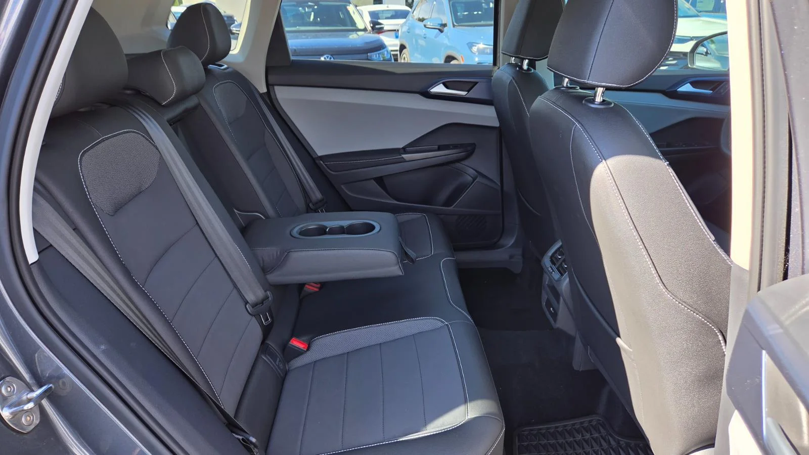 2024 Volkswagen Taos SE - Photo 57