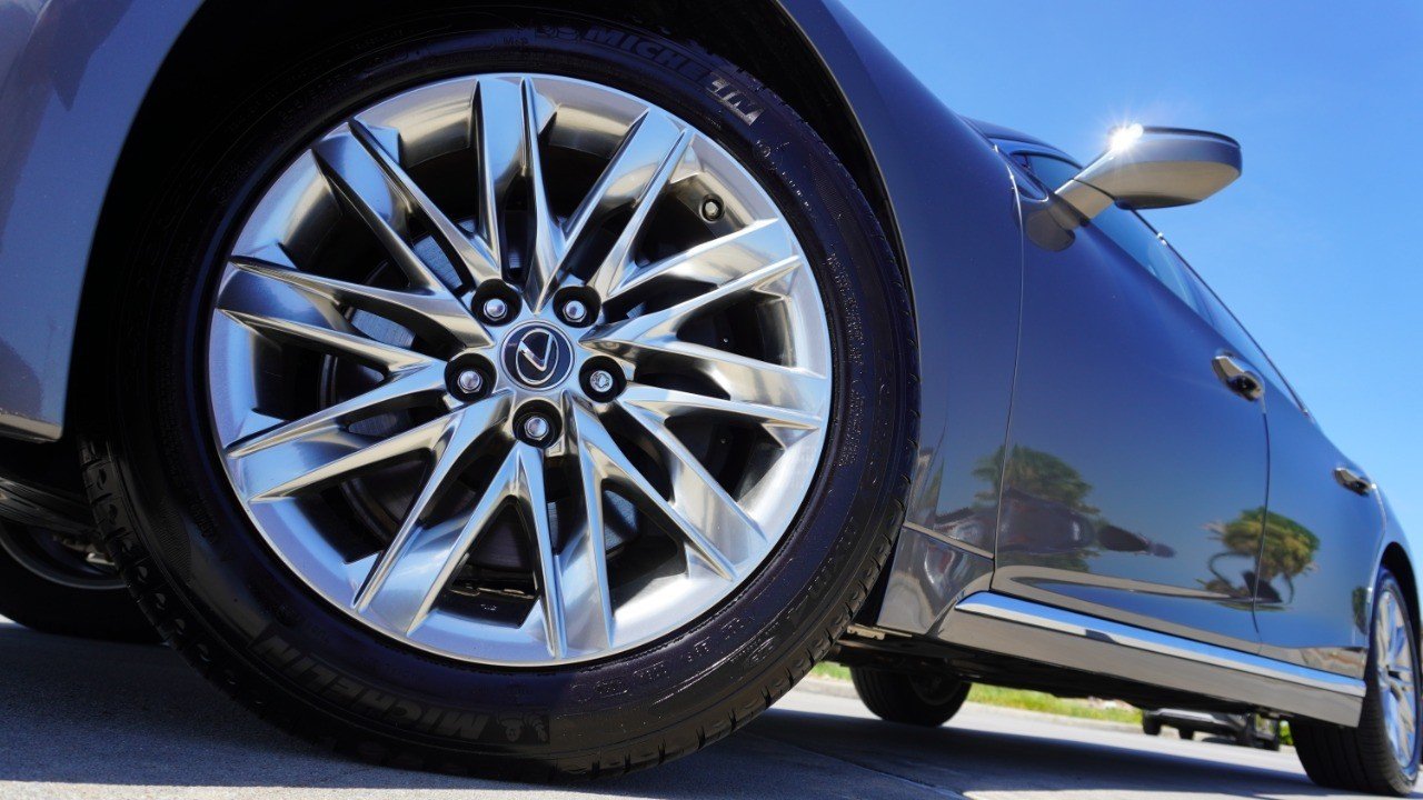Certified Used 2022 Manganese Lexus LS 500 image 11