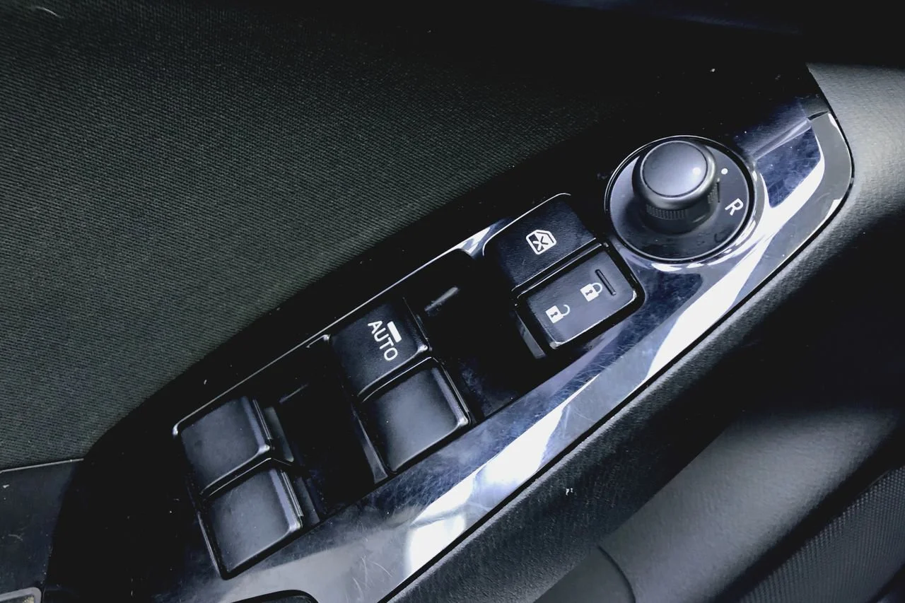 Used 2018 Machine Gray Mazda Sport image 20