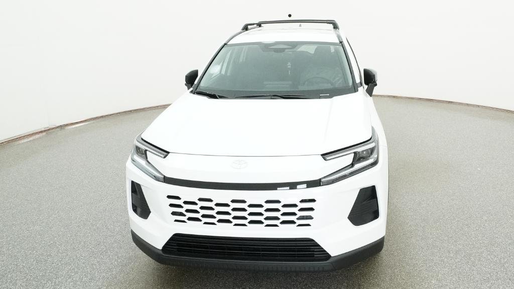 New 2026 Ice Cap Toyota XLE Premium image 21