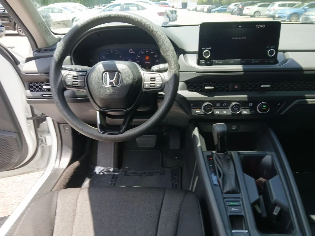Used 2024 White Honda EX image 13