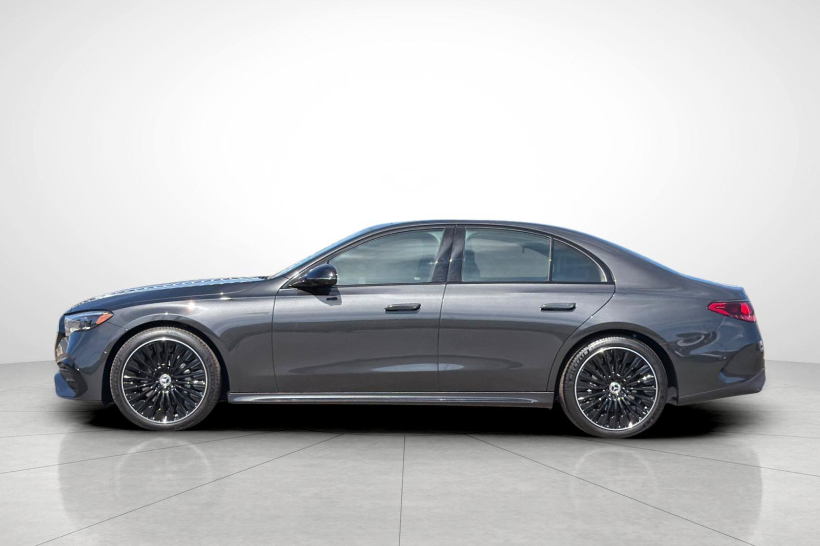 New 2027 Graphite Grey Metallic Mercedes-Benz E 350 image 33