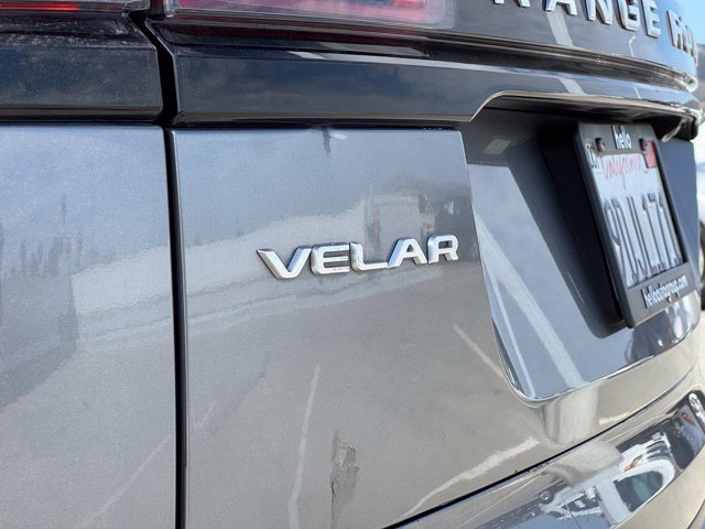 Used 2023 Eiger Gray Metallic Land Rover S image 21