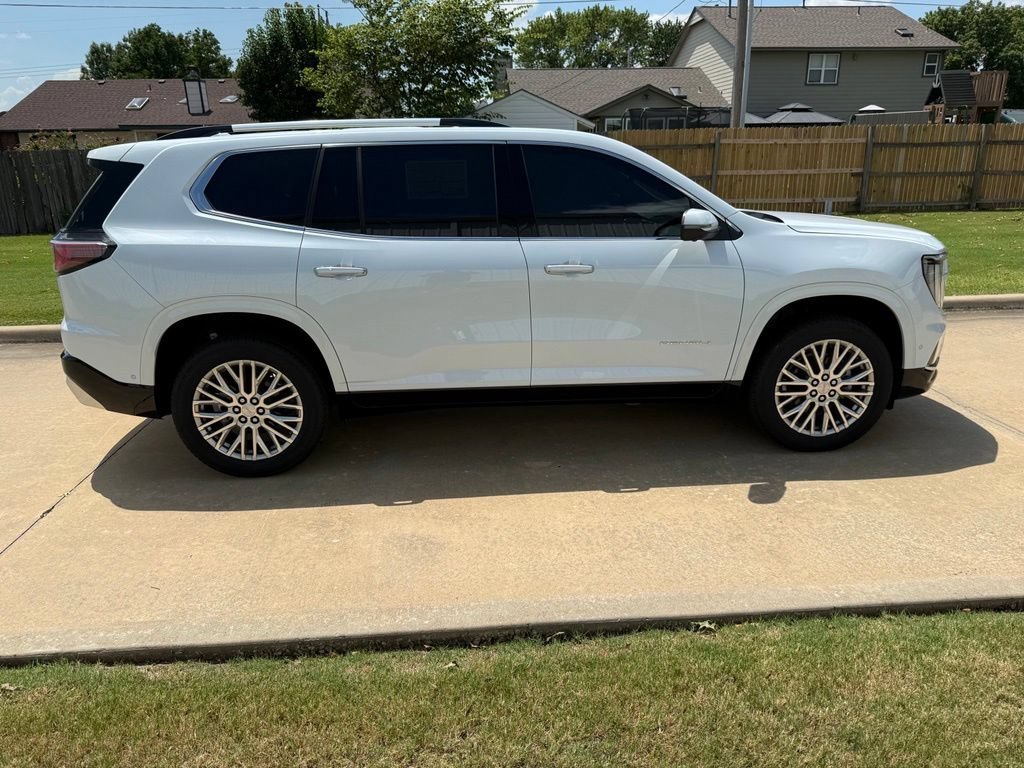 2026 GMC Acadia Denali - Photo 6