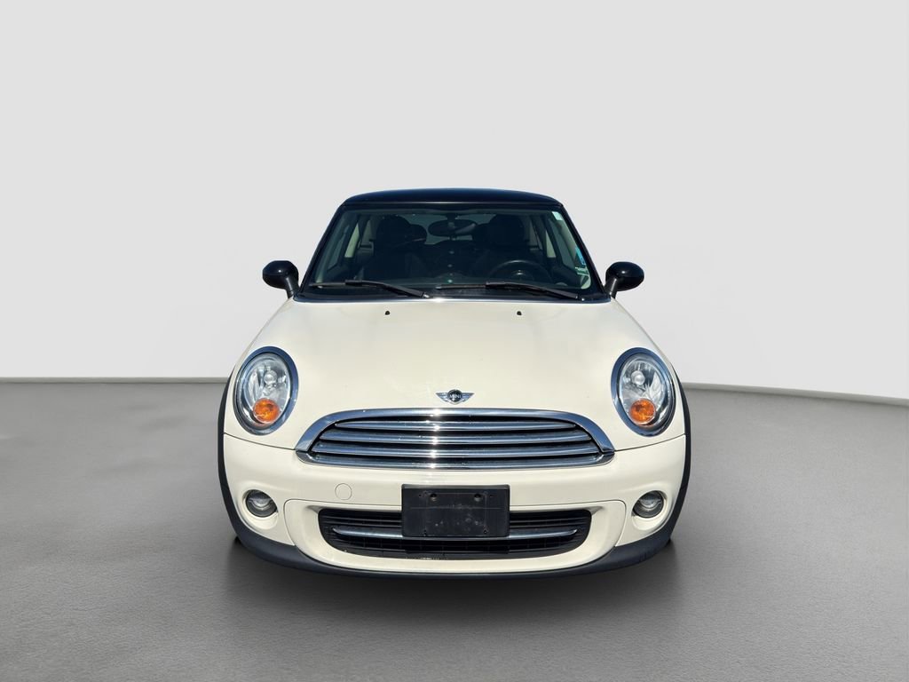 Used 2013 MINI Cooper Base with VIN WMWSU3C5XDT689164 for sale in Smithville, MO
