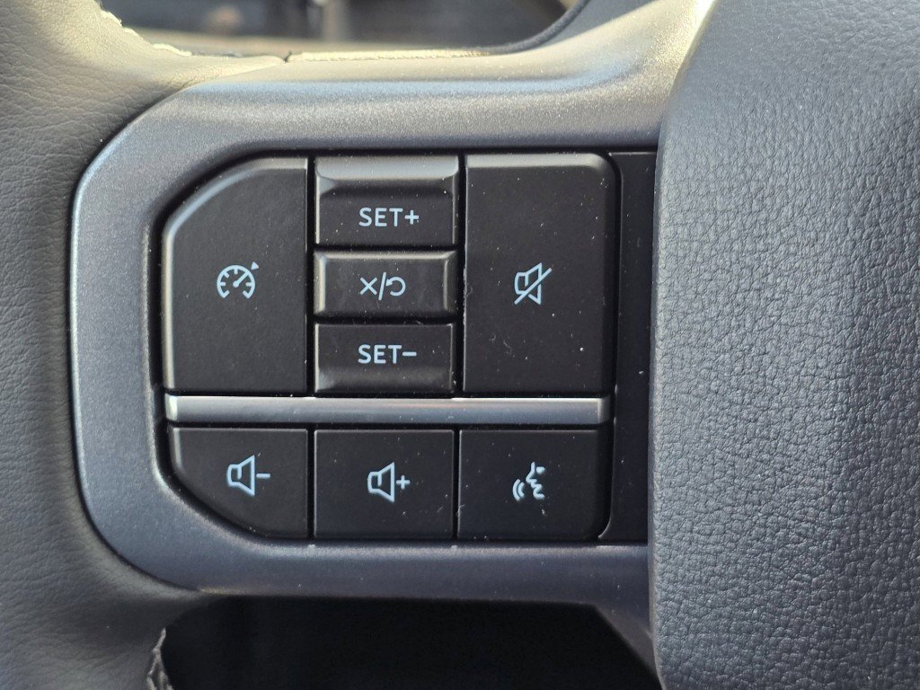 New 2026 Glacier Gray Metallic Tri-Coat Ford F-350® Lariat® image 16