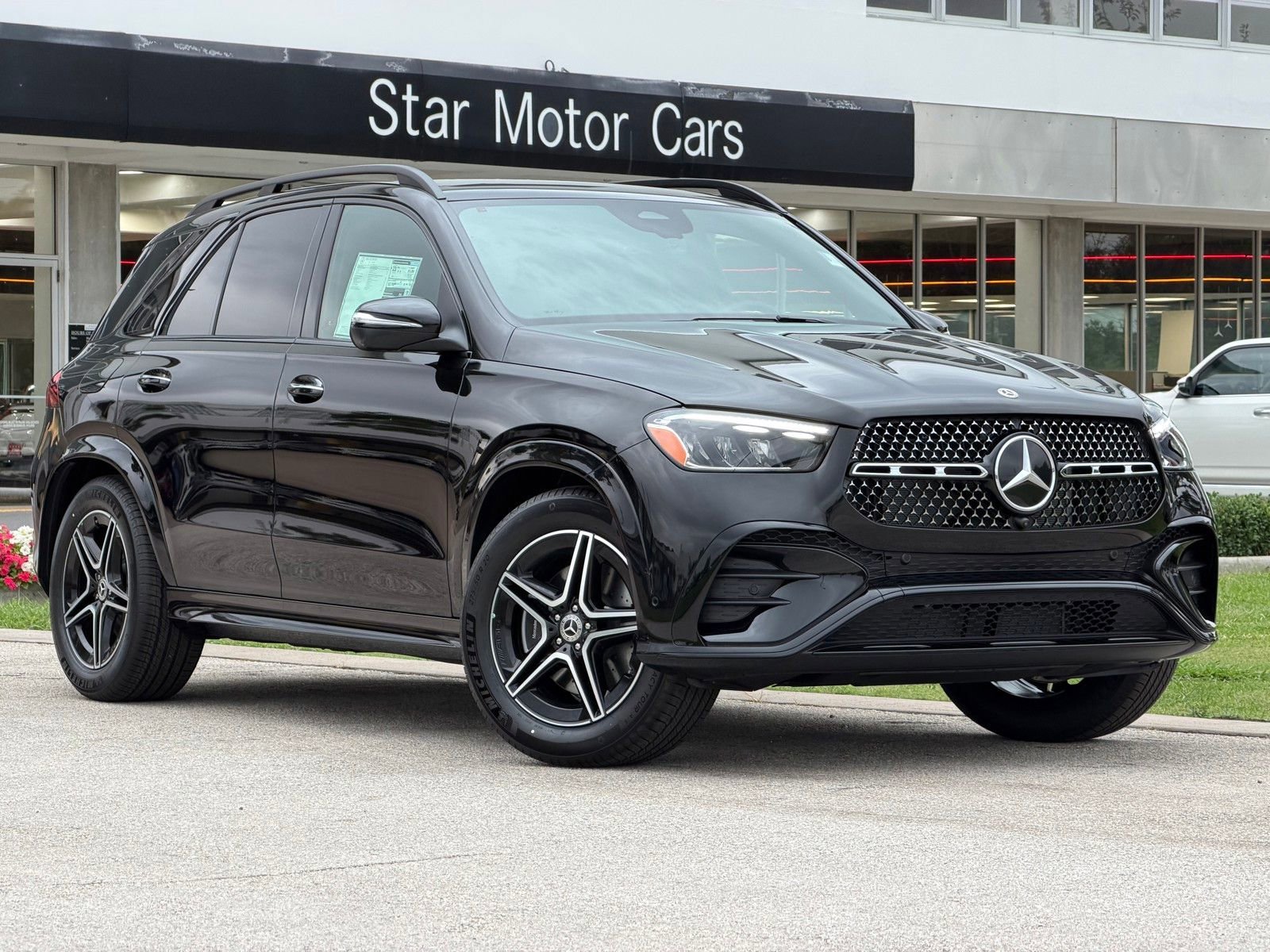New 2026 Obsidian Black Metallic Mercedes-Benz GLE 350 image 24