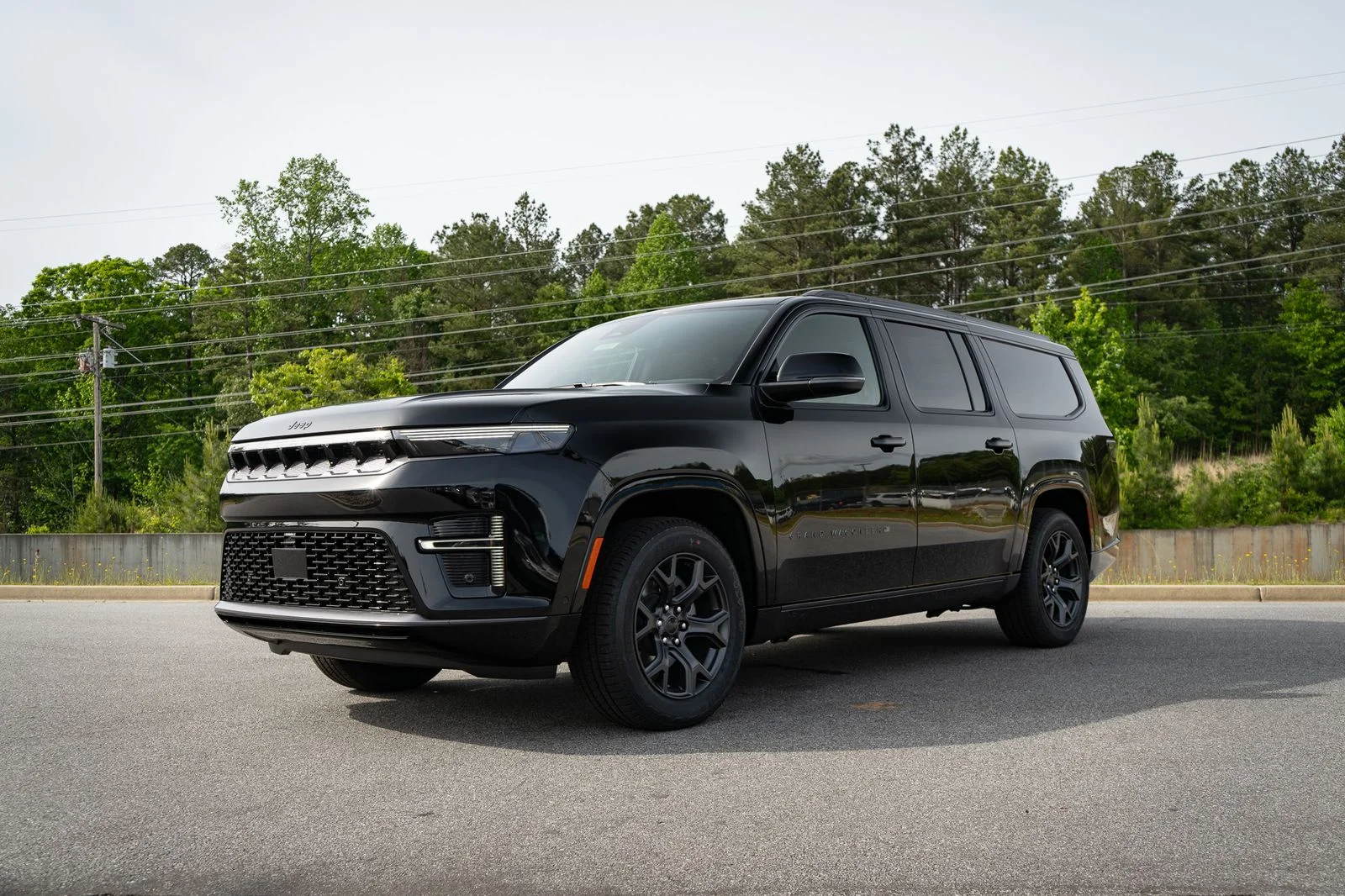 New 2026 Black Jeep Limited Altitude image 3