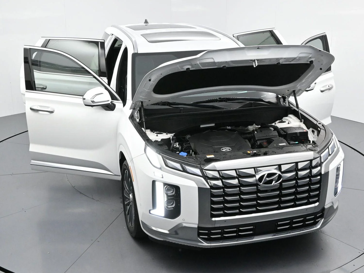 Used 2024 Hyper White Hyundai Calligraphy image 44