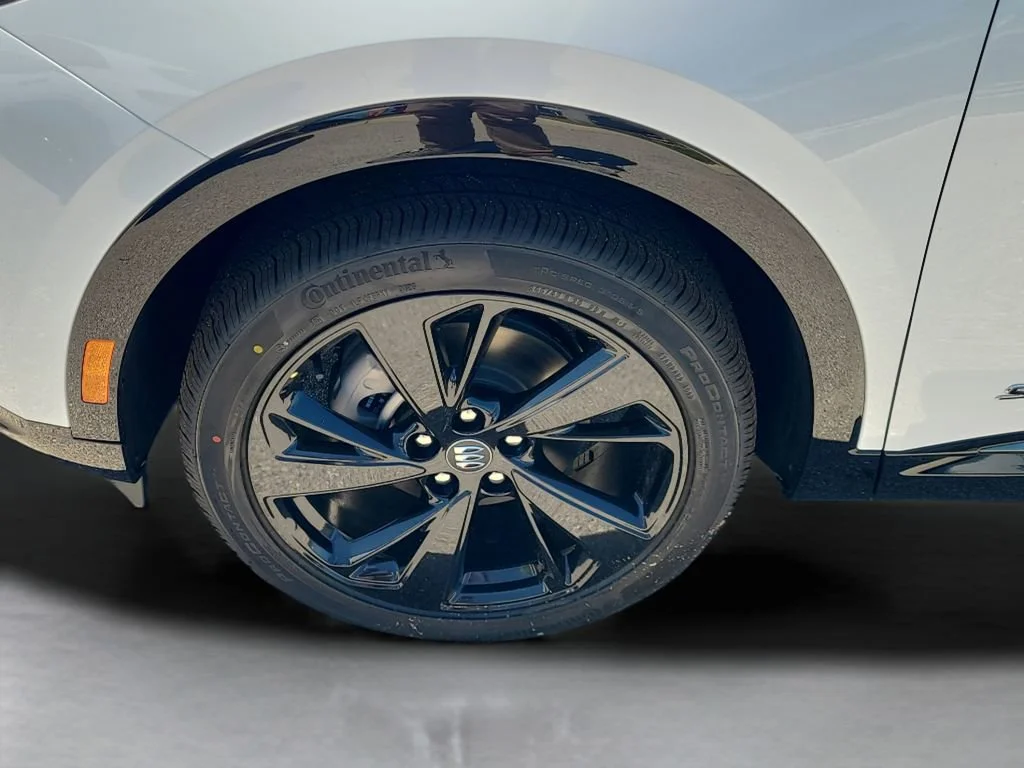 New 2026 Iridescent White Tricoat Buick Sport Touring image 26