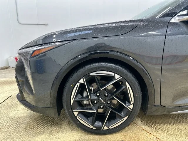 Used 2025 Gray Kia GT-Line image 27