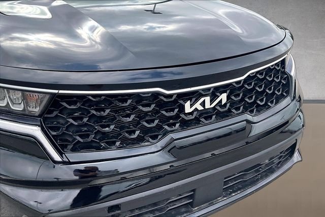 Used 2023 Black Kia LX image 26