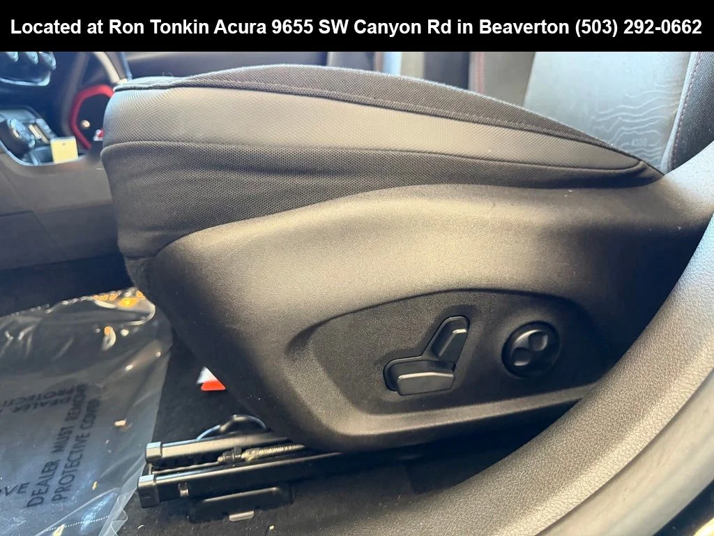 Used 2016 Black Jeep Trailhawk image 14