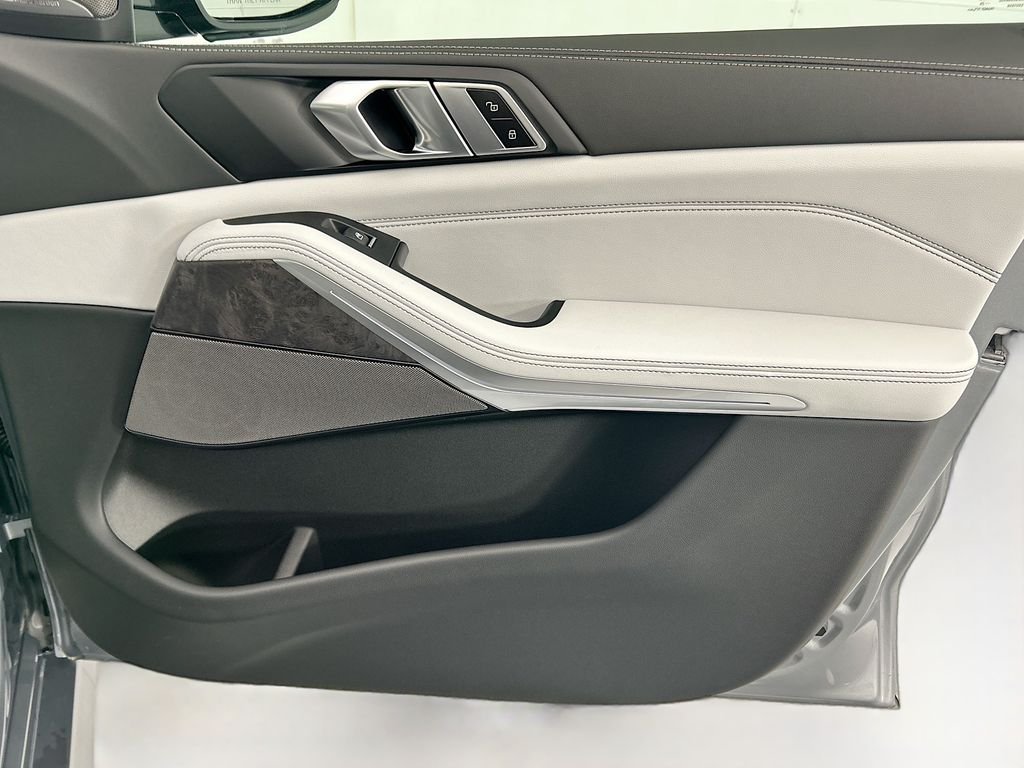 New 2026 Gray Metallic BMW sDrive40i image 24