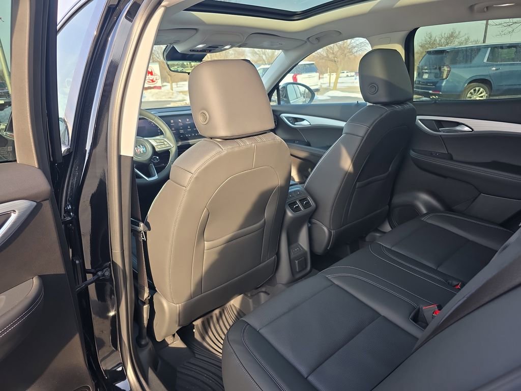 2026 Buick Envision Avenir - Photo 18