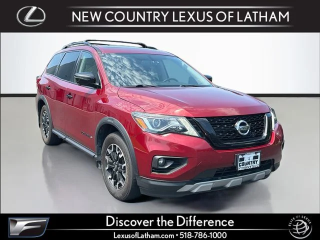 2020 Nissan Pathfinder SL
