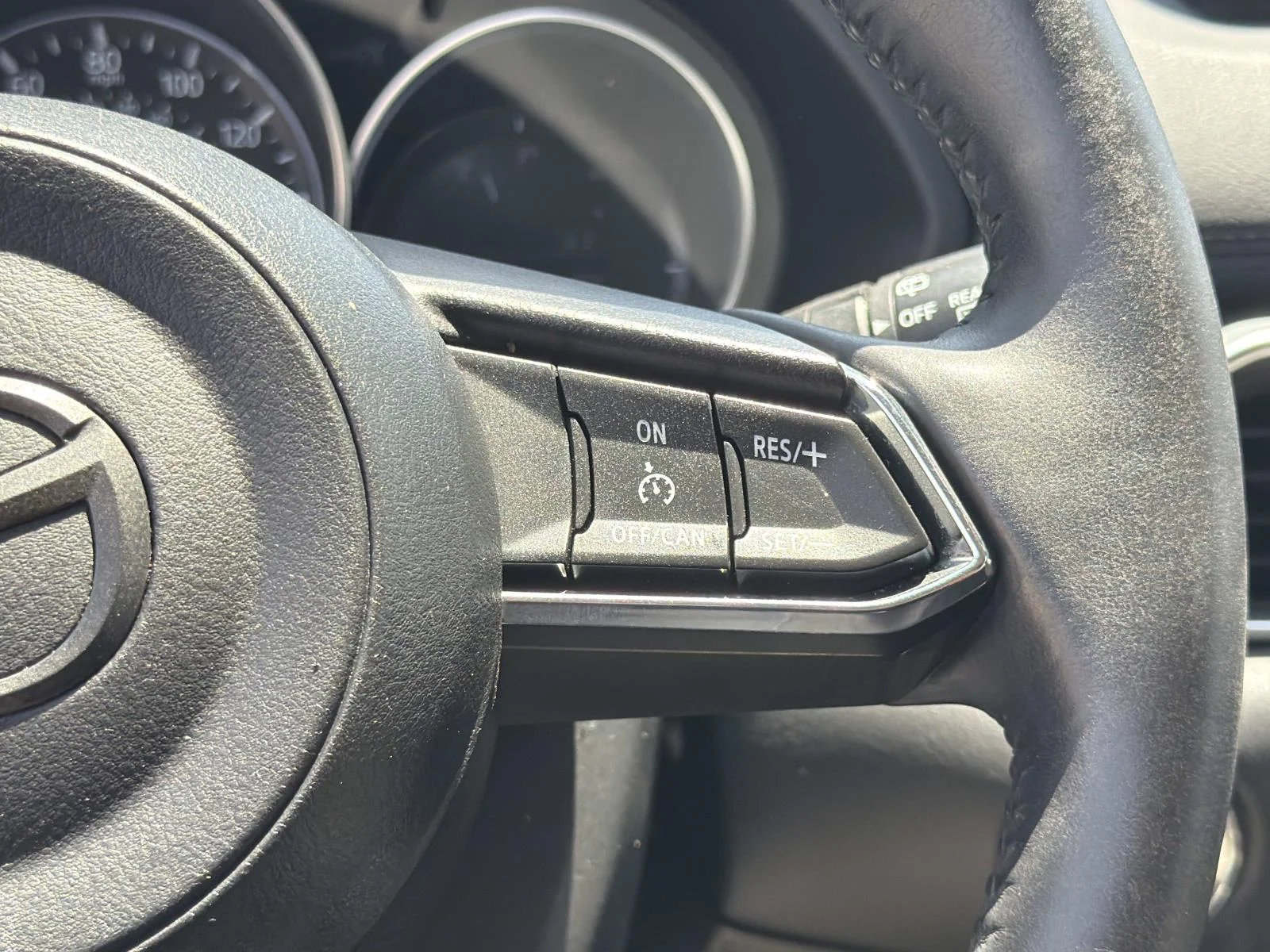 Used 2017 MACHINE GRAY ME Mazda TOURING FWD image 10