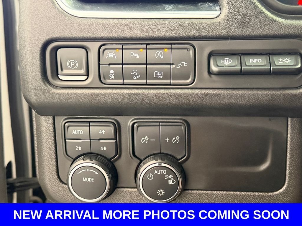 Used 2022 Beige Chevrolet Premier image 17