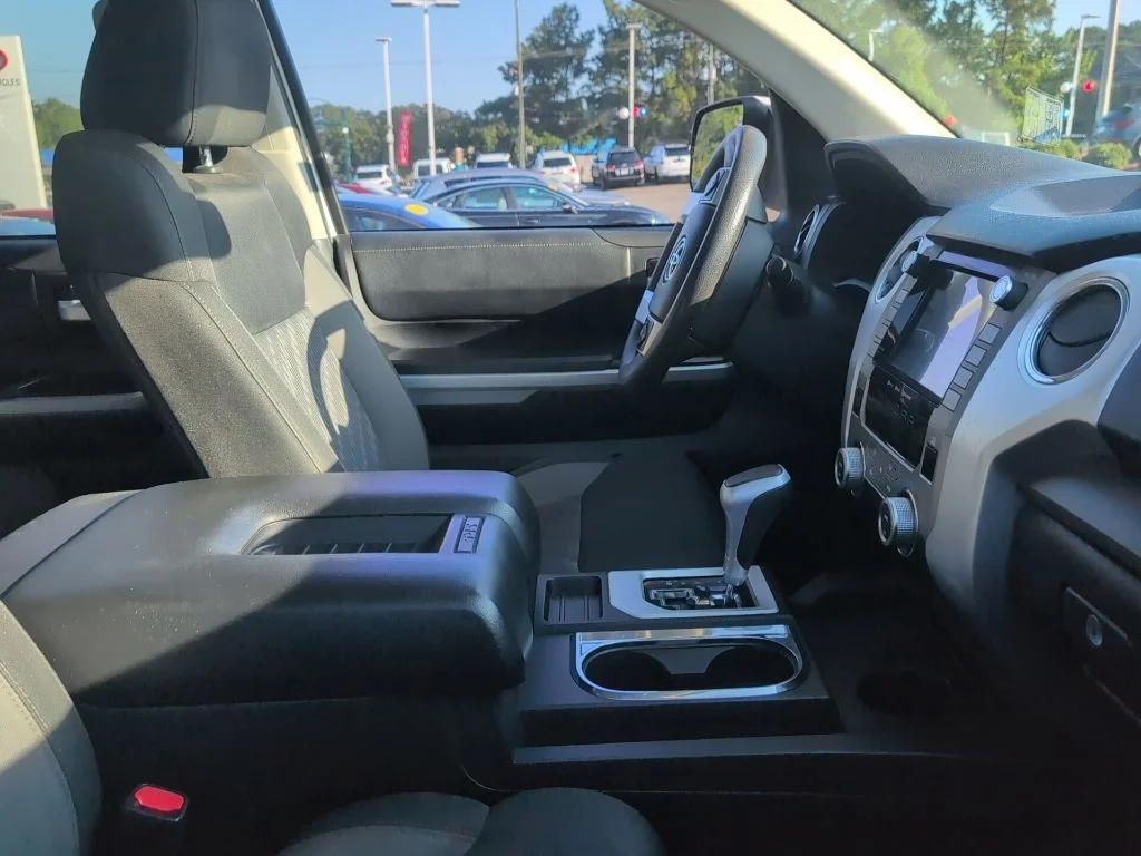Used 2021 White Toyota SR5 image 2