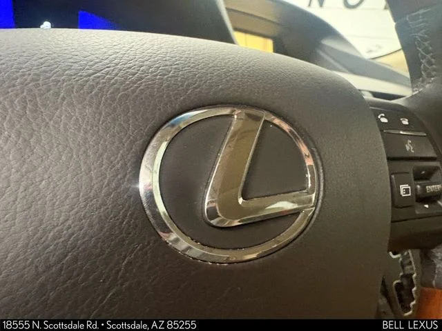 Used 2010 Red Lexus 450h image 25