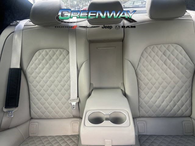 Used 2022 Himalayan Gray Genesis 3.3T image 16