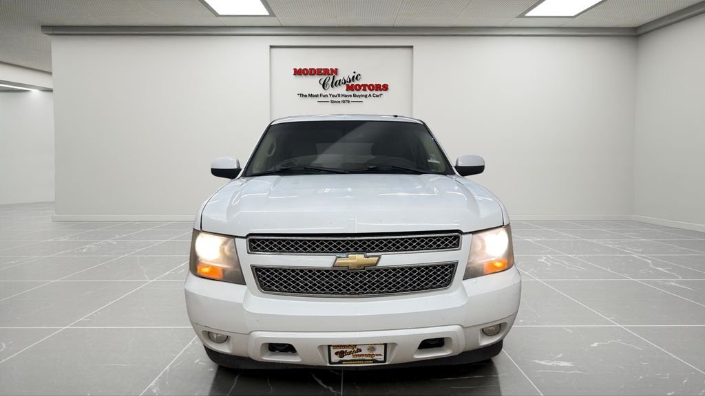 Used 2007 White Chevrolet LT image 8