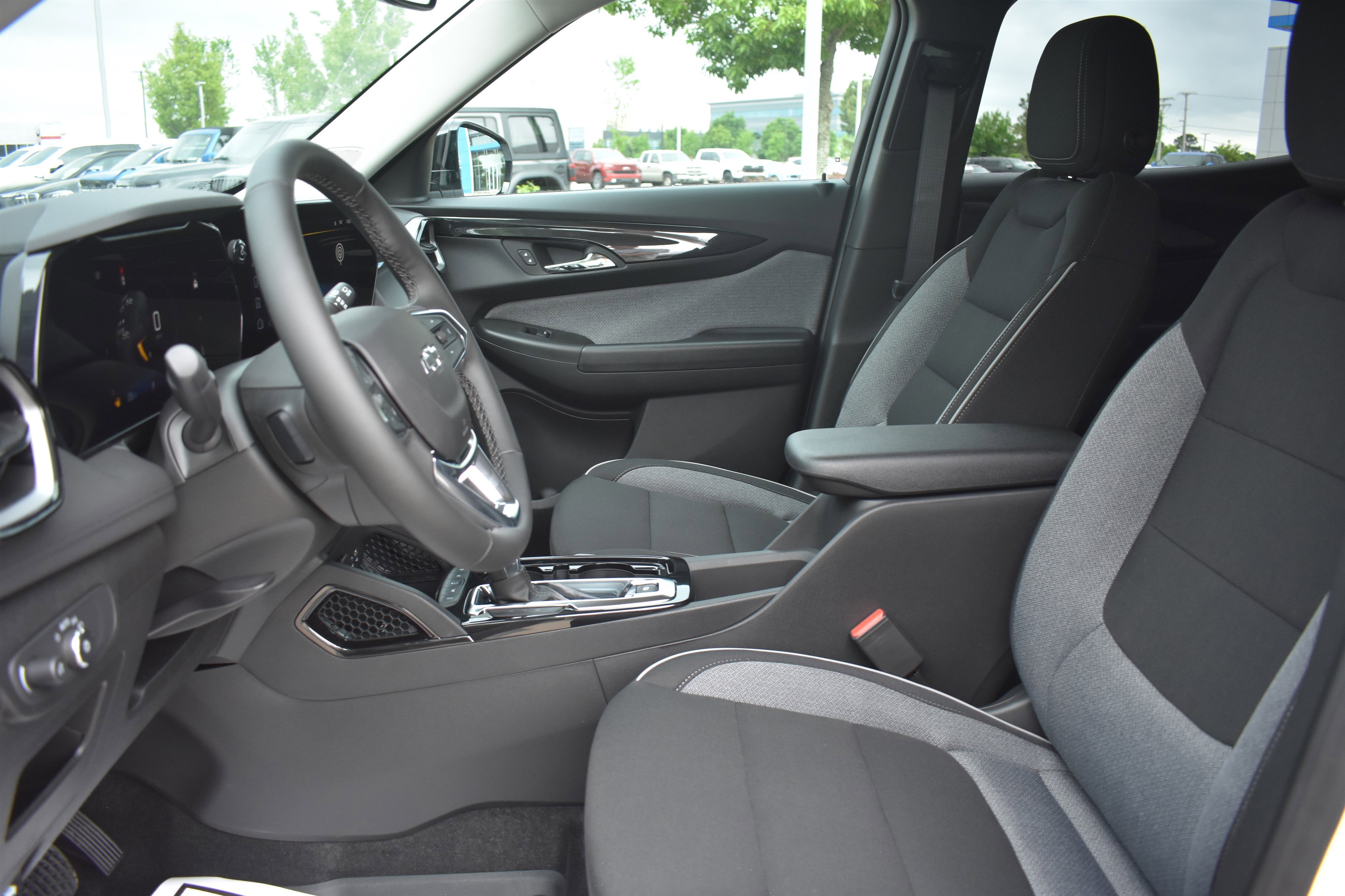 2026 Chevrolet Trailblazer LT - Photo 15