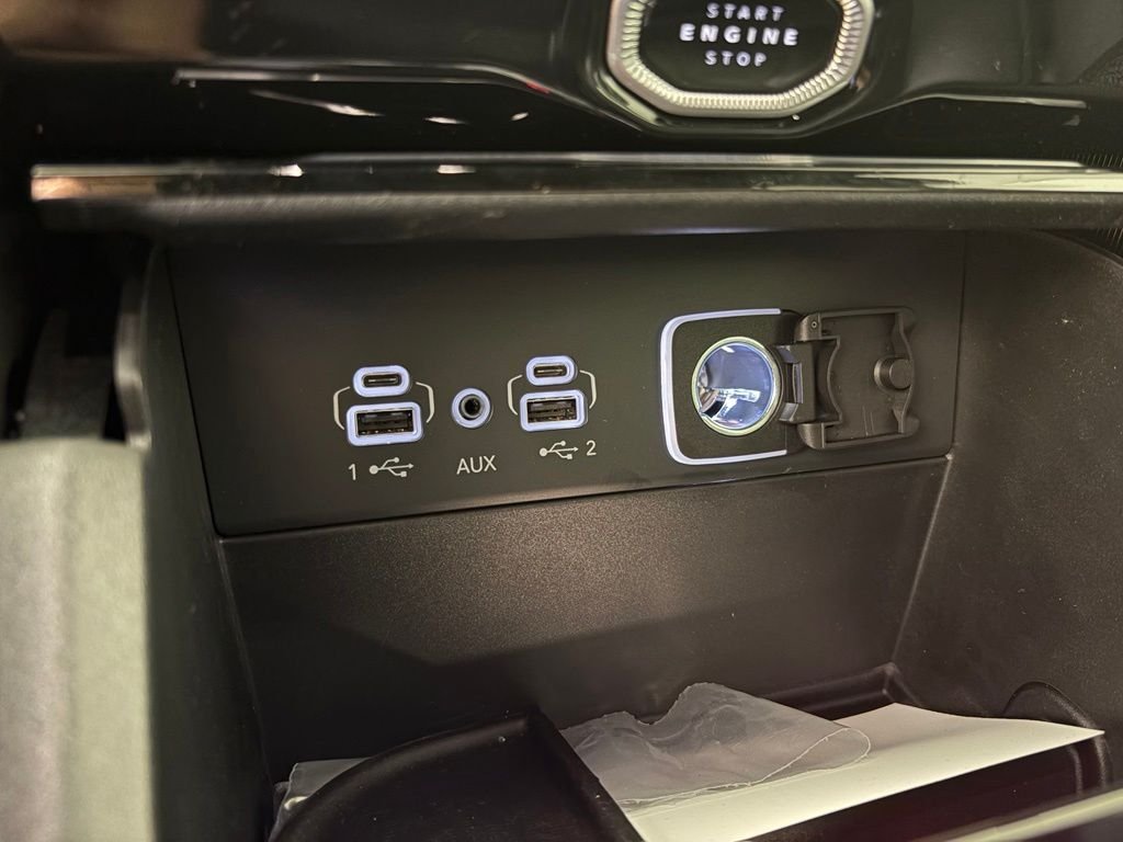 New 2026 Bright White Clearcoat Jeep Limited image 31
