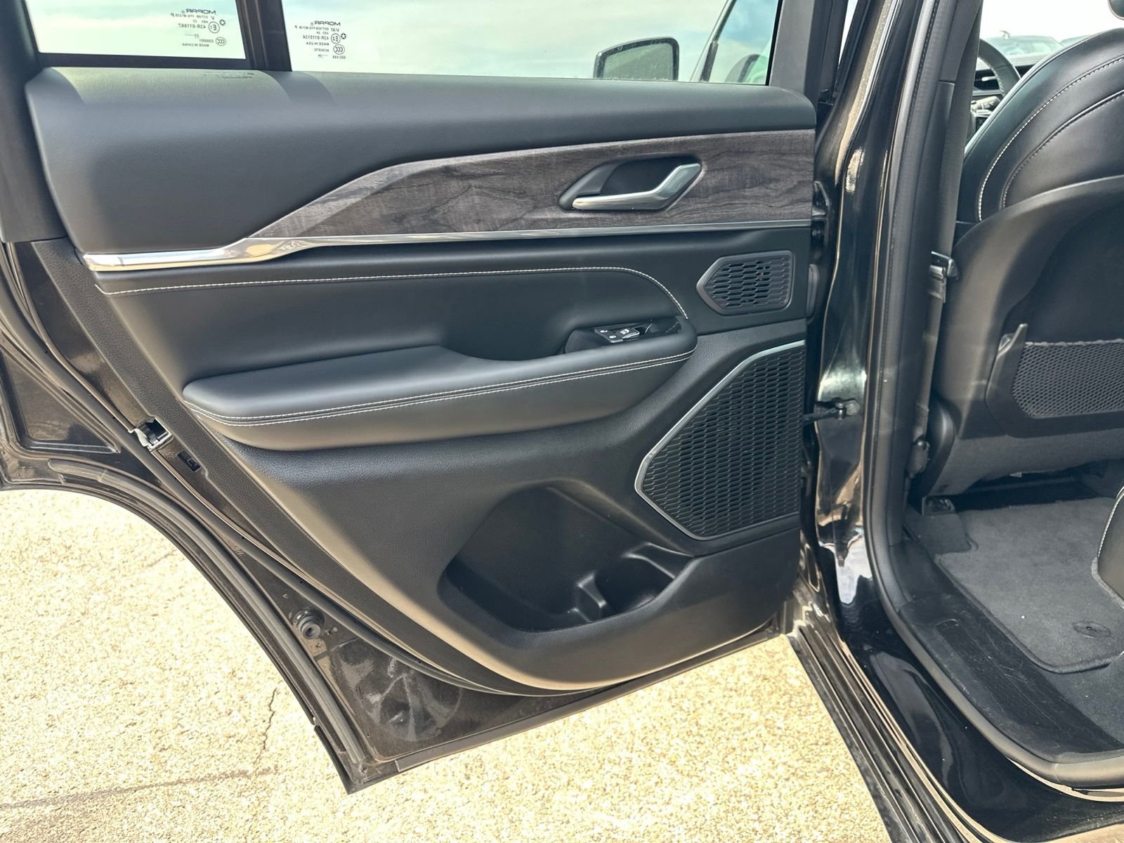 Used 2024 Black Jeep Overland image 26