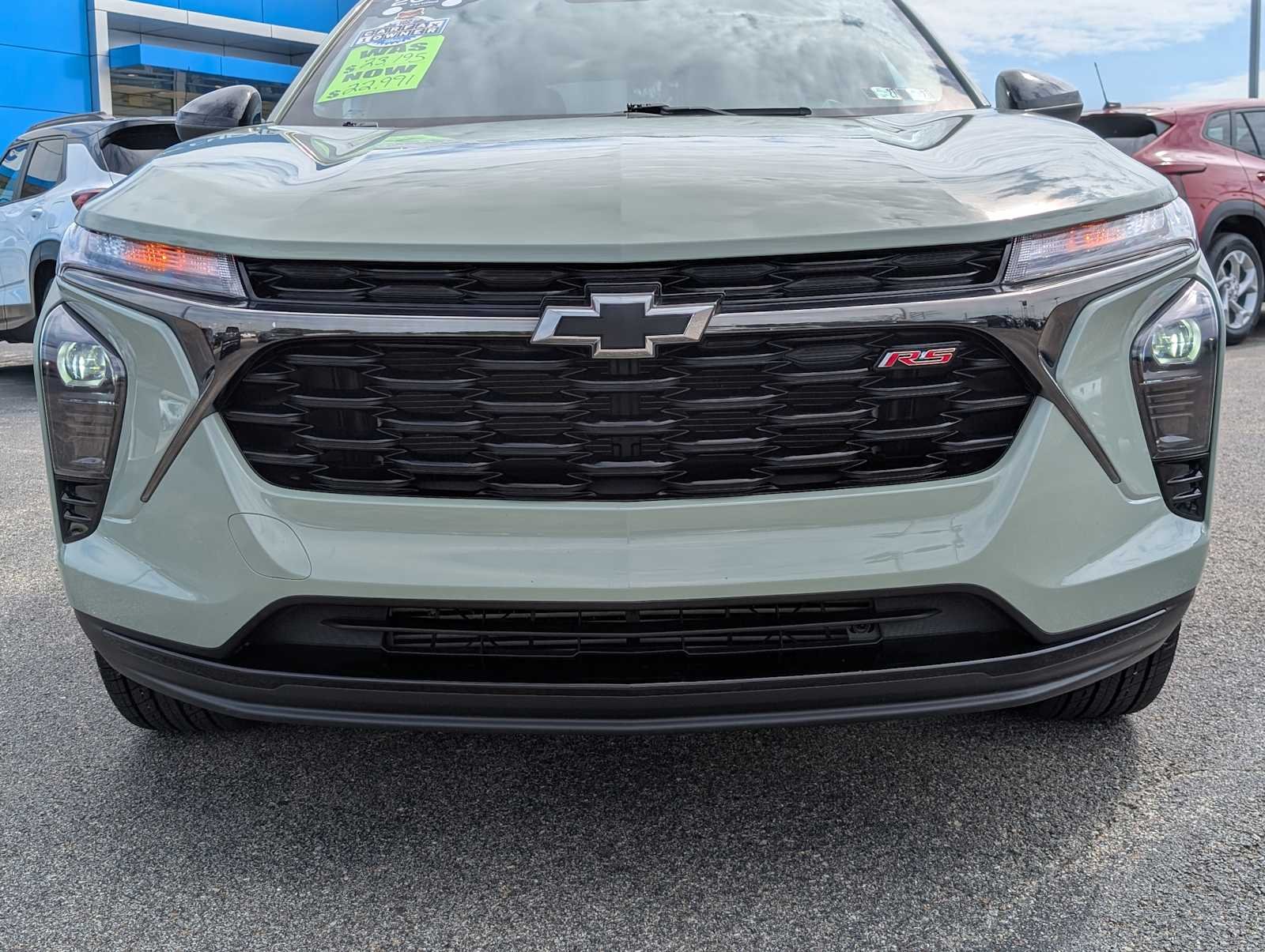 Certified Used 2024 Cacti Green Chevrolet 1RS image 2
