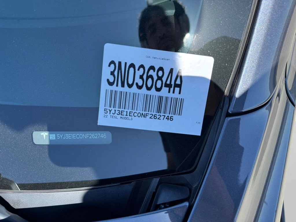 Used 2022  Tesla Performance image 34