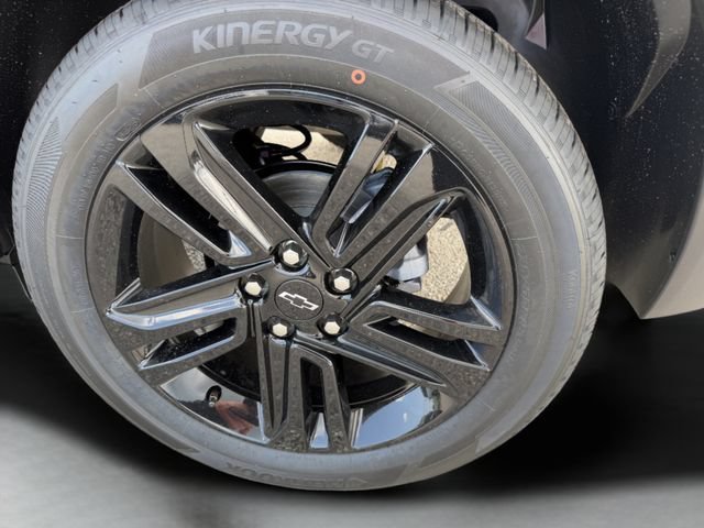 New 2026 Sterling Gray Metallic Chevrolet LT image 33
