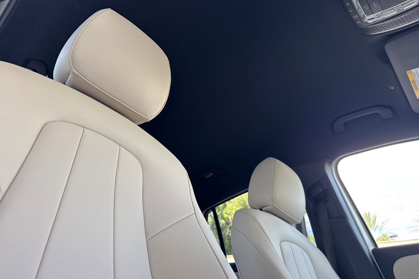 New 2026 Polar White Mercedes-Benz GLA 250 image 33