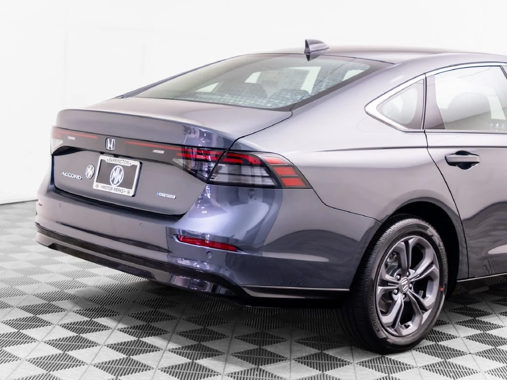 New 2026 Gray Honda EX-L image 33