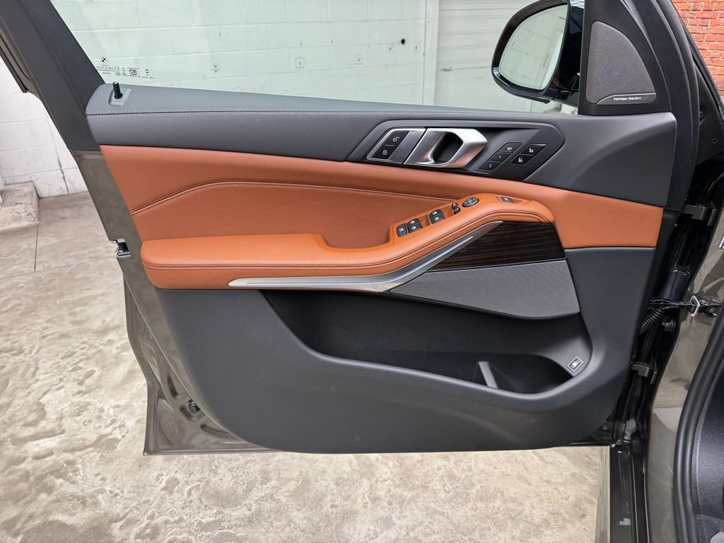 New 2026 Green BMW xDrive50e image 9