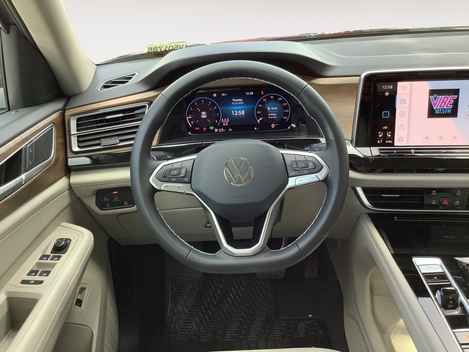 New 2026 Pure Gray Volkswagen 2.0T SE w/Technology image 15