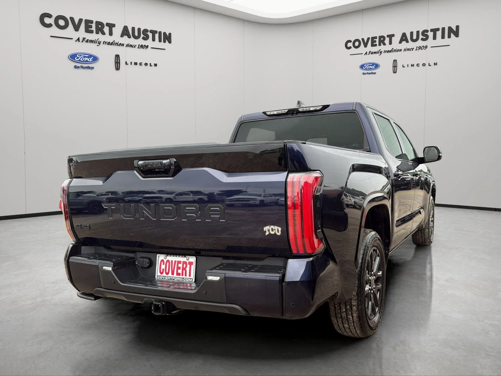 Used 2023 Blue Toyota Platinum image 4