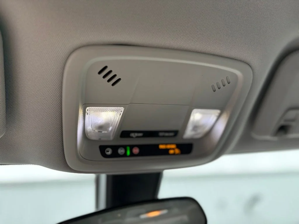 Used 2020 White Chevrolet LS image 18